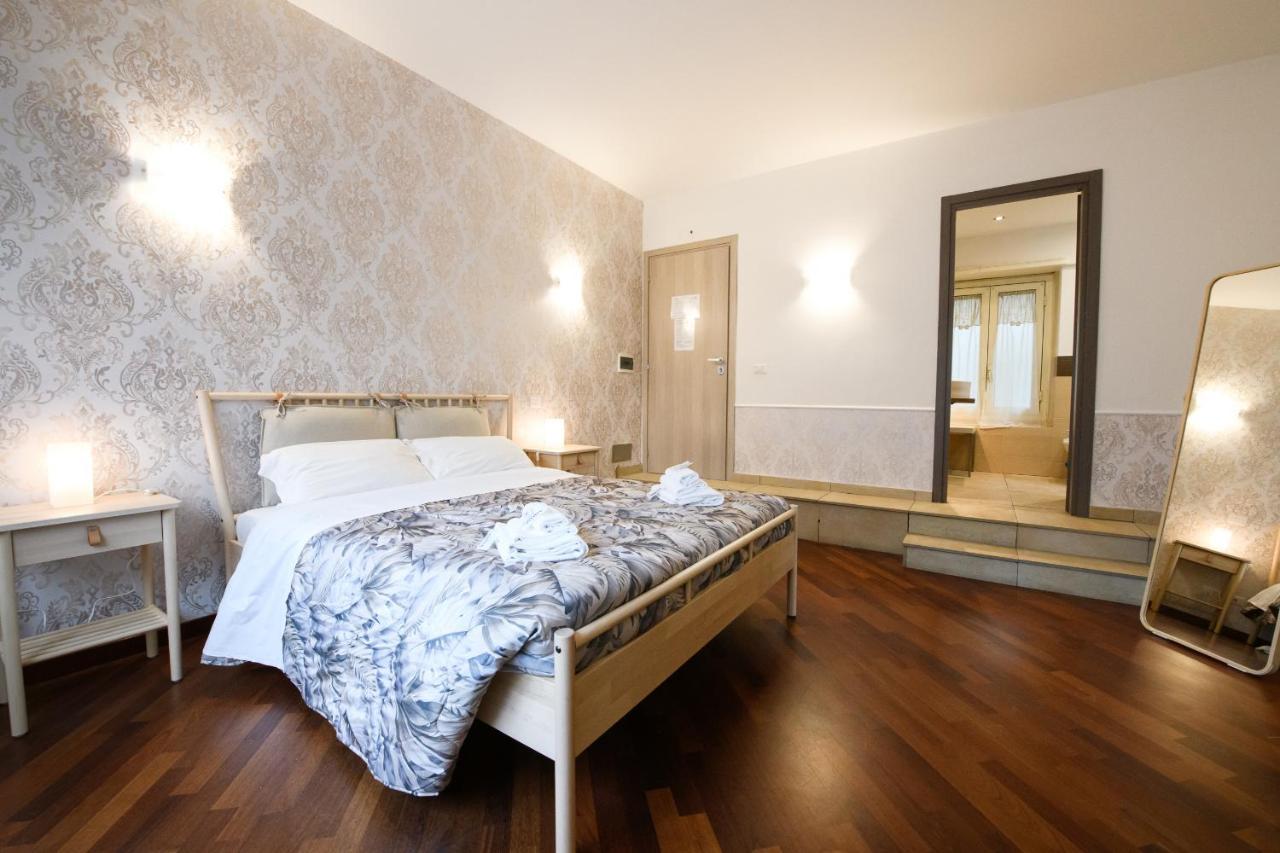 Aurelio Deluxe Rooms Rome Luaran gambar