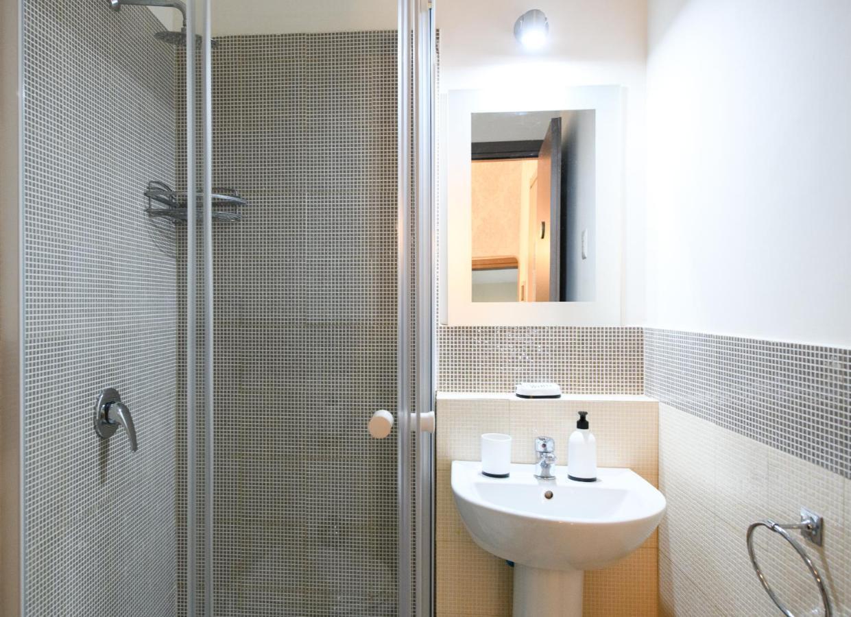 Aurelio Deluxe Rooms Rome Luaran gambar